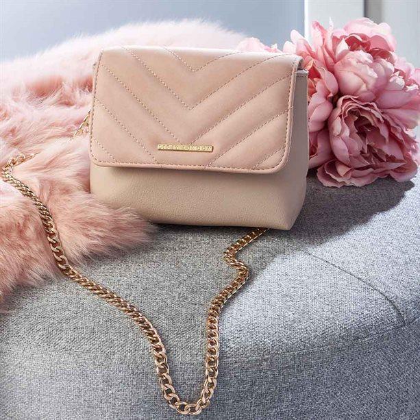 Lipsy bags deals